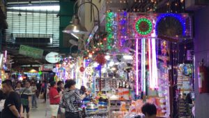 klong thom market bangkok 